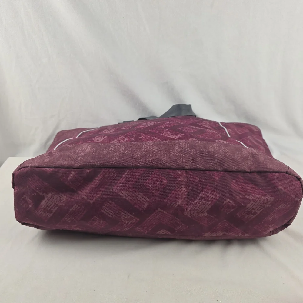 Large Columbia Overnight Weekender Nylon Bag Hand‎ & Shoulder Straps